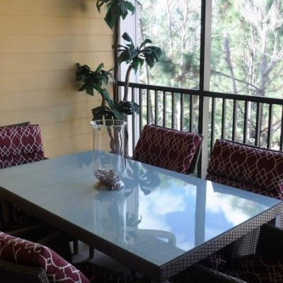 Private, screened patio 