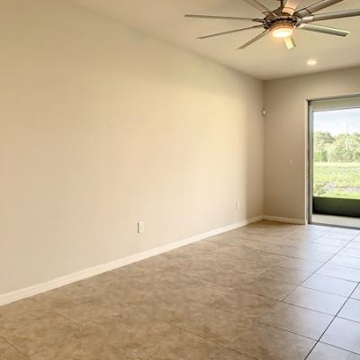 First floor with oversized ceramic tile