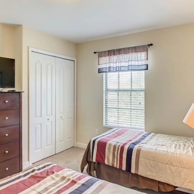 Twin bedroom Retreat At ChampionsGate