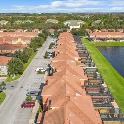 Paradise Palms, lakeside townhouse, Kissimmee