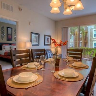 Orlando Vista Cay dining area