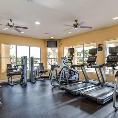 Fitness center at Vista Cay